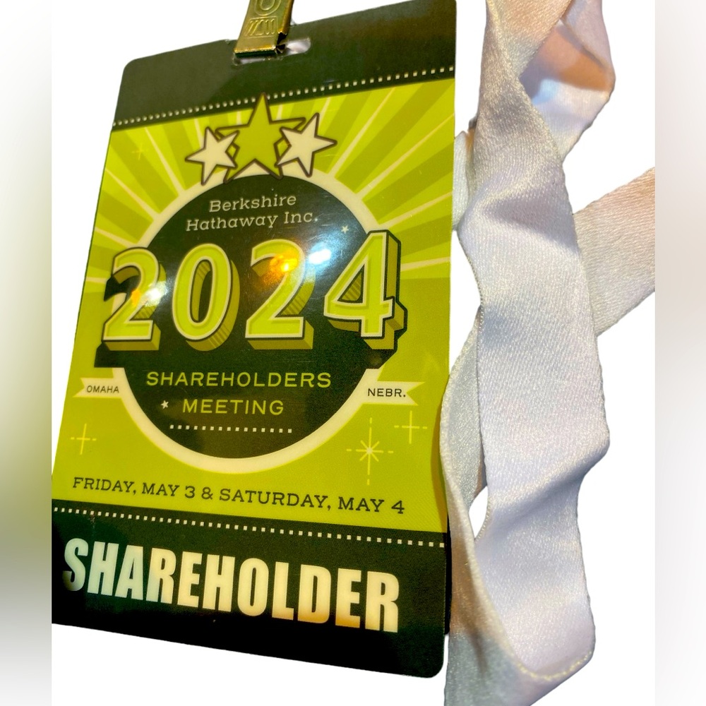 Berkshire Hathaway 2024 Membership Pass w Lanyard